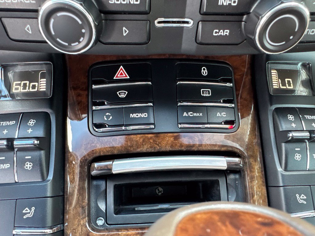 Used 2012 Porsche Cayenne AWD/4WD image 64