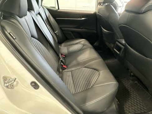 Used 2024 Toyota Camry SE image 35