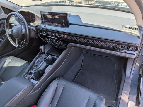 Used 2023 Honda Accord EX-L image 22