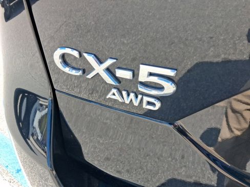 Used 2023 MAZDA CX-5 AWD 2.5 S w/ Premium Package image 9