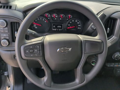 New 2026 Chevrolet Silverado 1500 Custom Trail Boss w/ LPO, Dark Essentials Package image 11