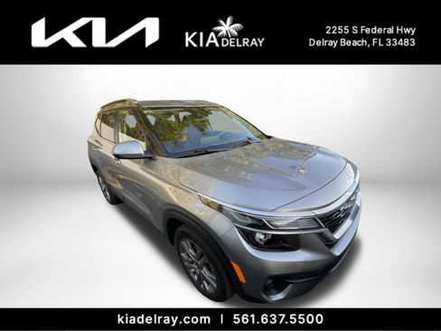 Certified 2023 Kia Seltos S image 6