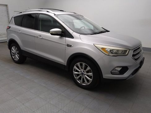 Used 2017 Ford Escape Titanium FWD image 11