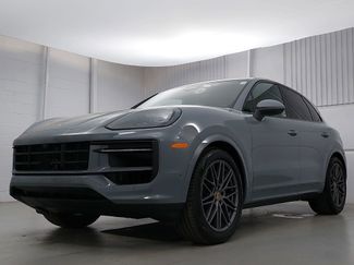 New 2026 Porsche Cayenne video 1