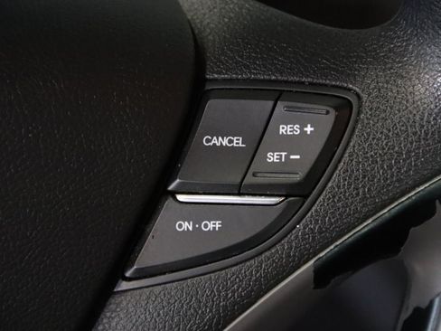 Used 2013 Hyundai Sonata GLS w/ Popular Equipment Pkg FWD image 15