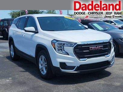 Used 2024 GMC Terrain SLE