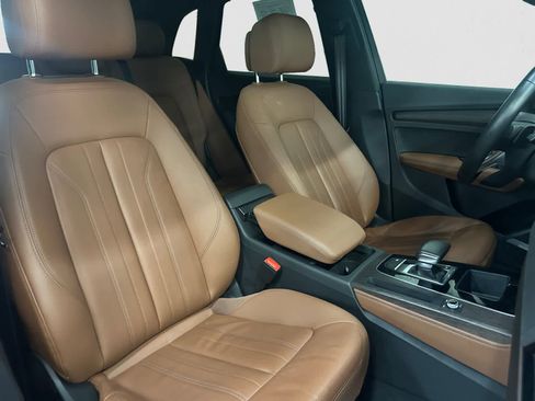 Used 2022 Audi Q5 2.0T Premium Plus w/ Premium Plus Package image 14