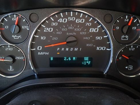 New 2026 Chevrolet Express 2500 w/ Driver Convenience Package RWD image 20