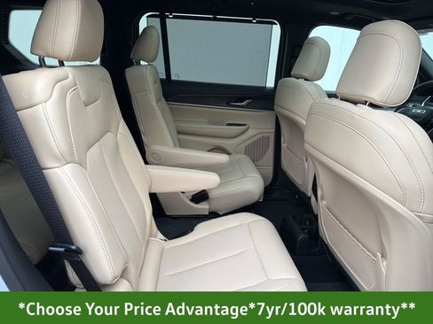 Certified 2025 Jeep Grand Cherokee L Limited w/ Luxury Tech Group II image 20