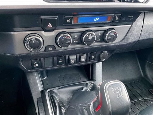 Used 2019 Toyota Tacoma TRD Pro image 25