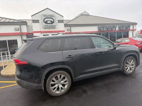 Certified 2024 Toyota Grand Highlander Limited image 4