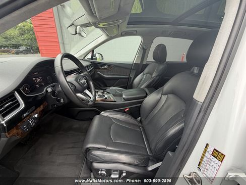 Used 2017 Audi Q7 3.0T Prestige AWD/4WD image 9