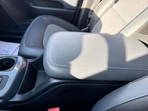 Used 2018 Chevrolet Colorado Z71 RWD image 21