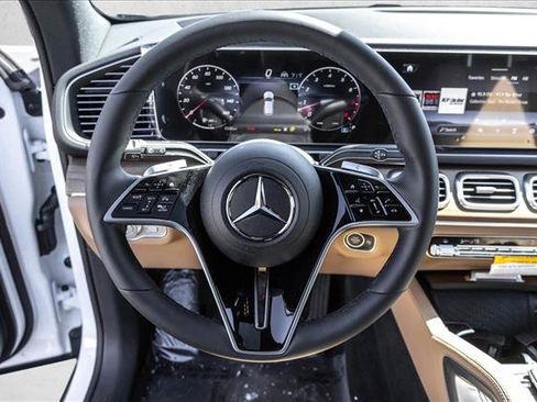 New 2026 Mercedes-Benz GLE 580 4MATIC image 13