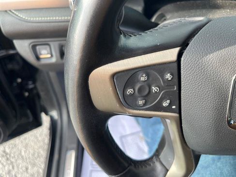 Used 2021 GMC Acadia Denali w/ Denali Ultimate Package image 11