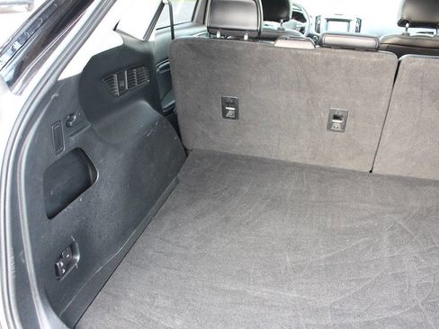 Used 2018 Ford Edge Titanium w/ Technology Package image 9