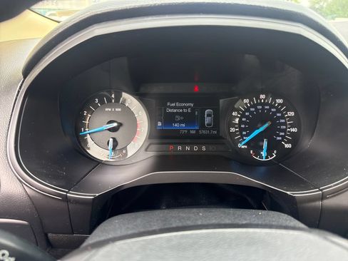 Used 2018 Ford Edge SE AWD/4WD image 34