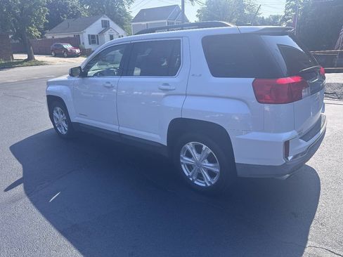 Used 2017 GMC Terrain SLE w/ Convenience Package AWD/4WD image 8