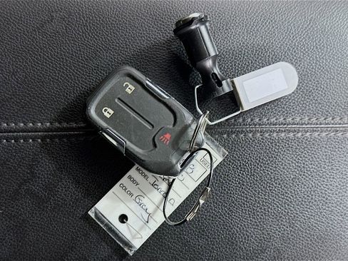 Used 2020 GMC Terrain SLE w/ Elevation Edition image 35