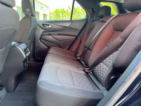 Used 2021 Chevrolet Equinox LT FWD image 28