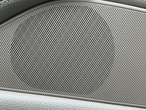 Used 2012 BMW 550i xDrive Sedan AWD/4WD image 41