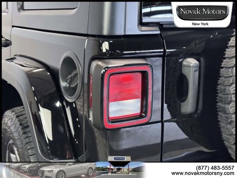 Used 2021 Jeep Wrangler Unlimited Sport S image 9