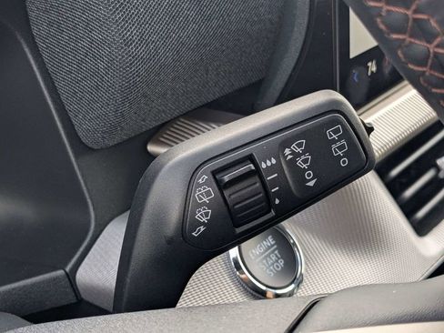 New 2026 Ford Explorer Active w/ Active Comfort Package image 25