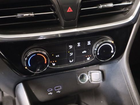 Used 2024 Buick Encore GX Sport Touring w/ Experience Buick Package image 7