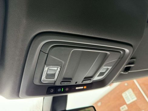 Used 2021 Chevrolet Silverado 1500 Custom image 24