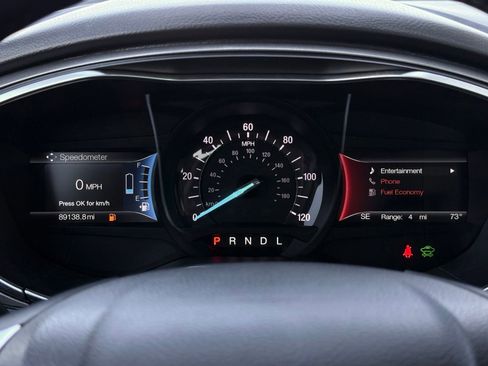 Used 2018 Ford Fusion SE w/ Equipment Group 602A FWD image 28