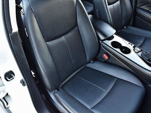 Used 2019 INFINITI Q50 Luxe AWD/4WD image 21