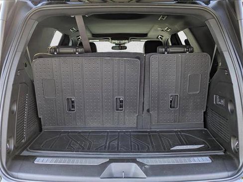 Used 2025 Chevrolet Tahoe RST w/ Comfort Package AWD/4WD image 6