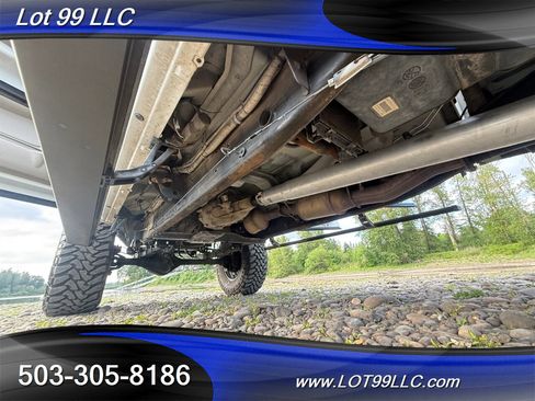 Used 2009 GMC Sierra 2500 SLT w/ Entertainment Package AWD/4WD image 52