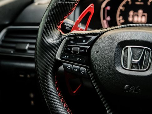 Used 2022 Honda Accord Sport image 18