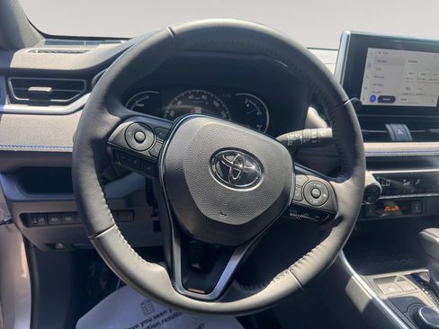 Used 2025 Toyota RAV4 SE w/ Weather Package AWD/4WD image 12