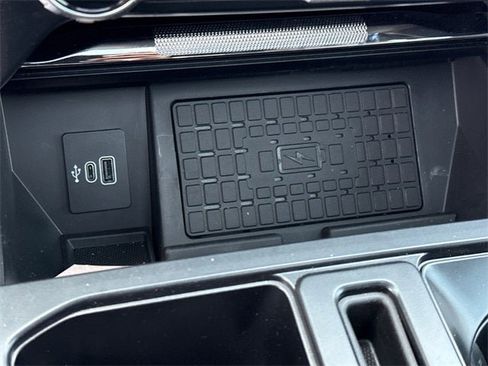 Used 2025 Ford F150 King Ranch w/ FX4 Off-Road Package image 34