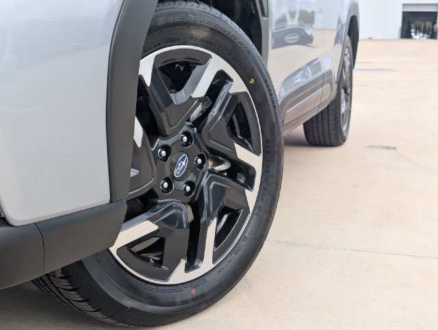New 2026 Subaru Forester Premium AWD/4WD image 2