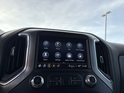 Used 2021 GMC Sierra 2500 Denali w/ Denali Ultimate Package image 23