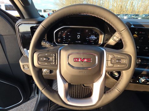 New 2026 GMC Sierra 1500 SLE w/ X31 Off-Road Package image 18