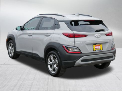 Used 2023 Hyundai Kona SEL image 5