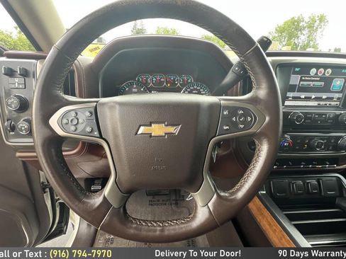 Used 2015 Chevrolet Silverado 1500 High Country image 21
