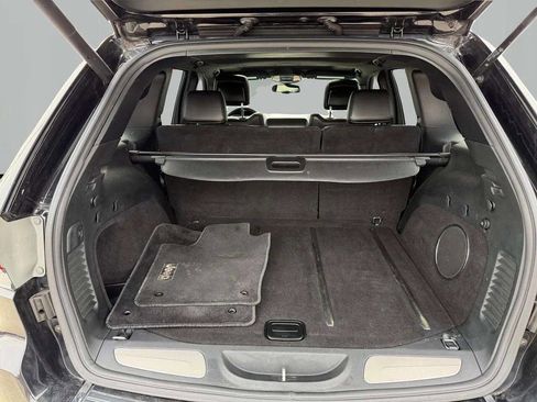 Used 2014 Jeep Grand Cherokee Limited image 22