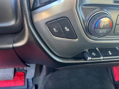 Used 2018 Chevrolet Silverado 1500 LT w/ Texas Edition image 21