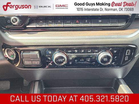 New 2026 GMC Sierra 1500 SLT w/ SLT Premium Plus Package AWD/4WD image 29