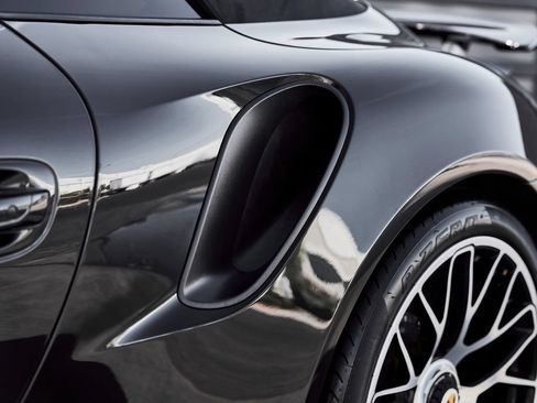 Used 2014 Porsche 911 Turbo S AWD/4WD image 9