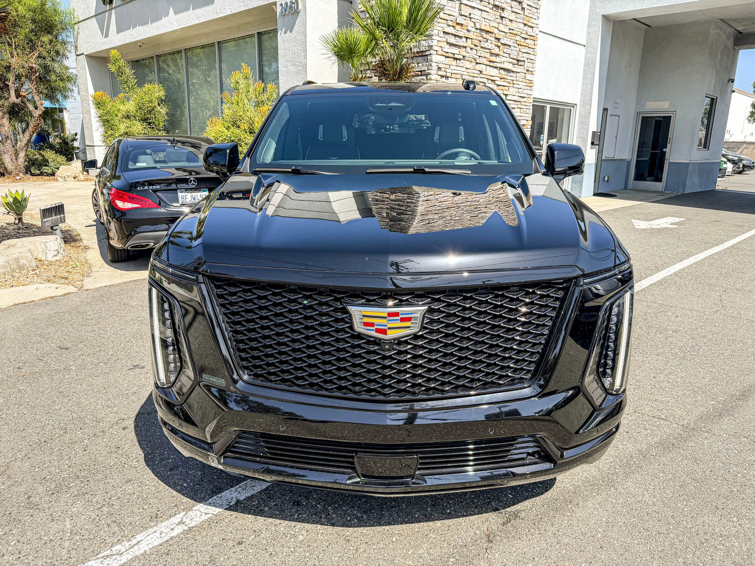 Used 2025 Cadillac Escalade ESV Sport Platinum AWD/4WD image 10