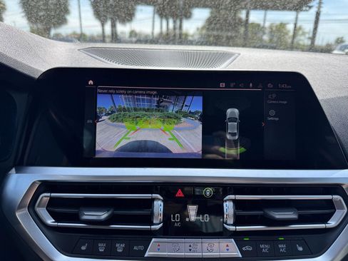 Used 2022 BMW 230i Coupe w/ Convenience Package image 11