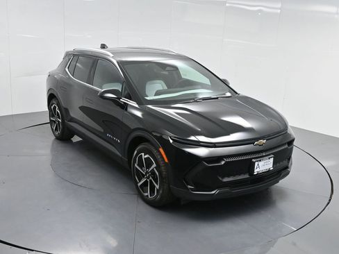 Used 2026 Chevrolet Equinox EV LT image 38