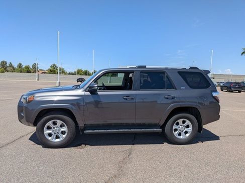 Used 2019 Toyota 4Runner SR5 Premium AWD/4WD image 8