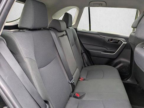 Certified 2025 Toyota RAV4 LE image 18